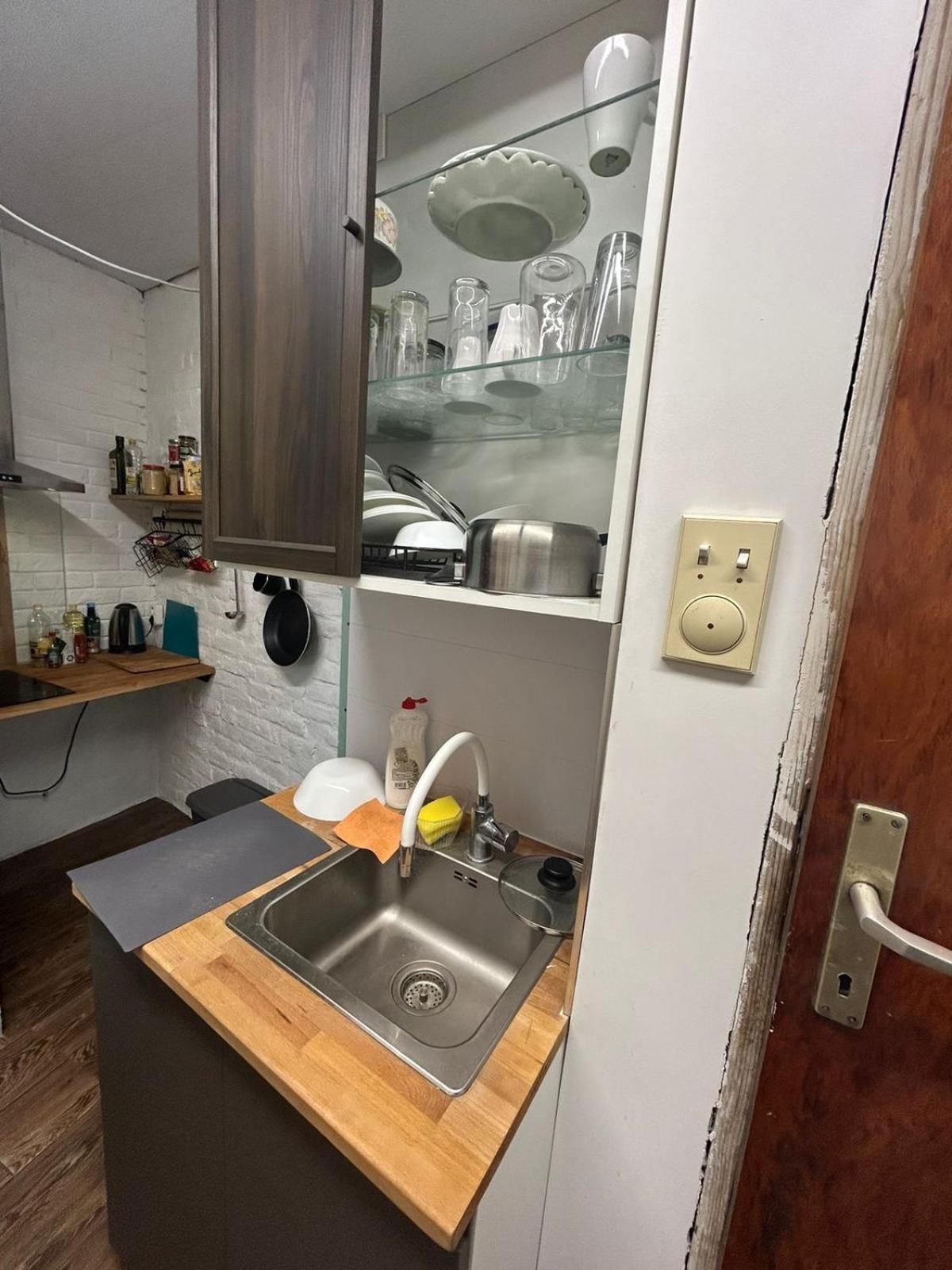 Private Apartament With Shared Bathroom เบลเกรด ภายนอก รูปภาพ